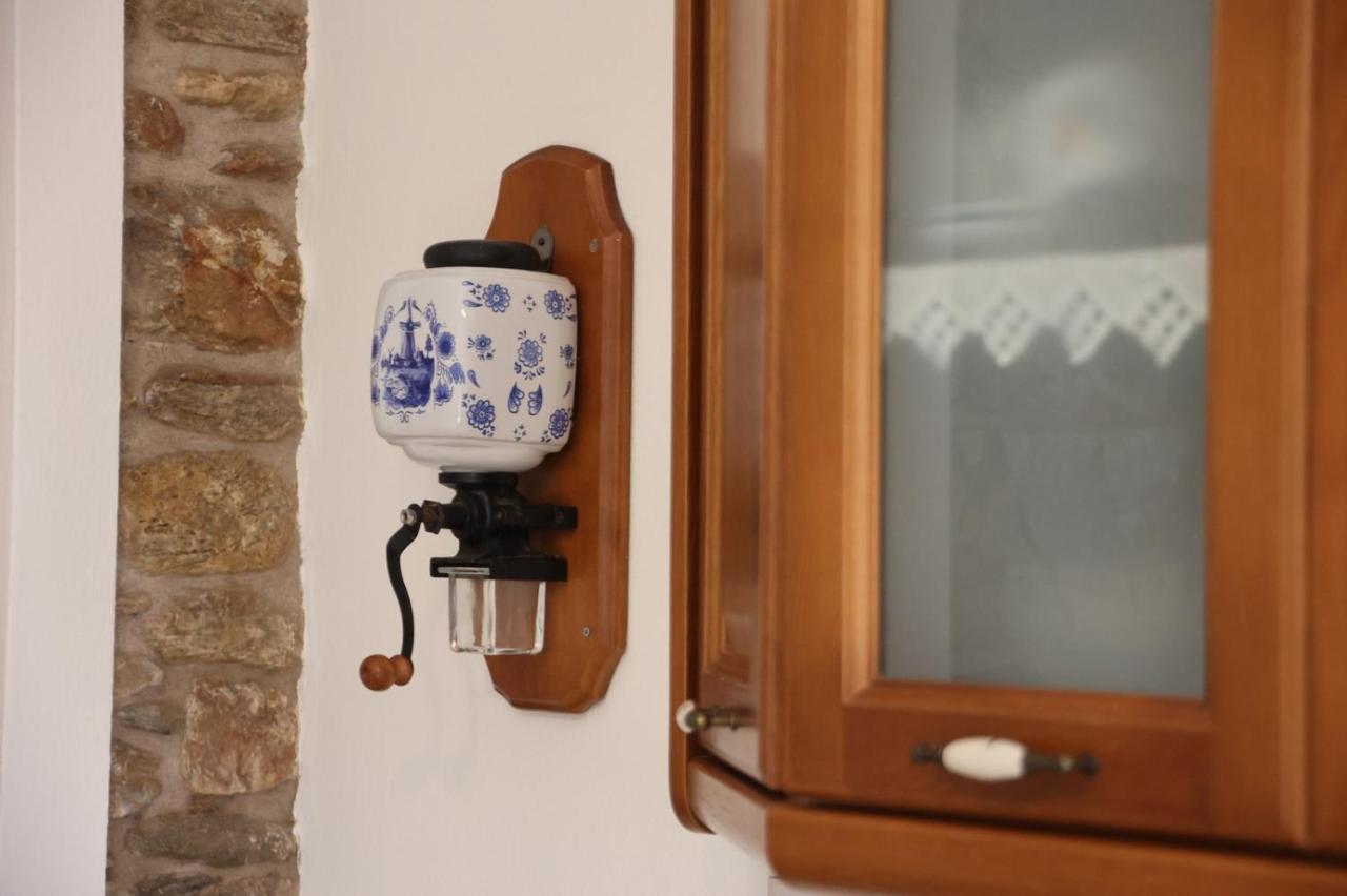 Babina'S Place-Traditional House In Ermupoli Exteriér fotografie